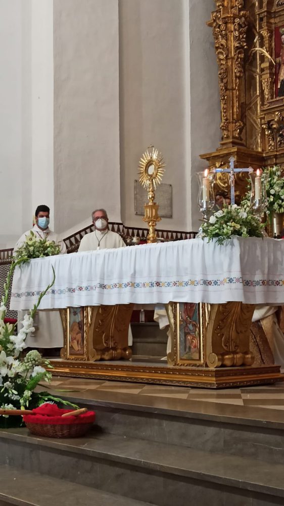 ALABADO SEA JESÚS SACRAMENTADO Archicofradia Sacramental de